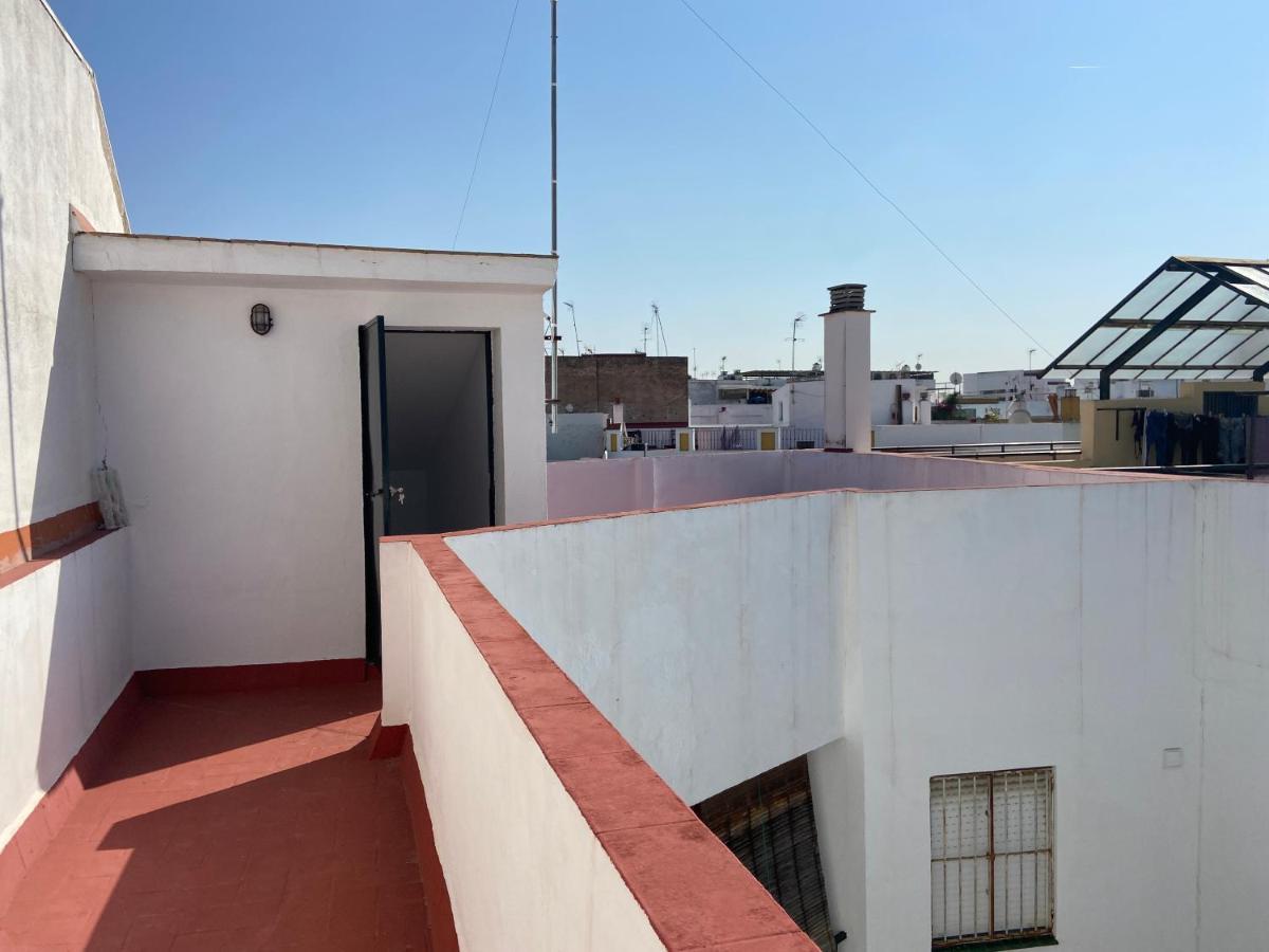 Apartment Wall Center - Aloha Sevilla Bagian luar foto